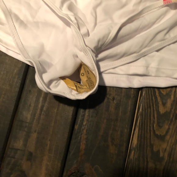 Cupshe 2 piece - Picture 2 of 3